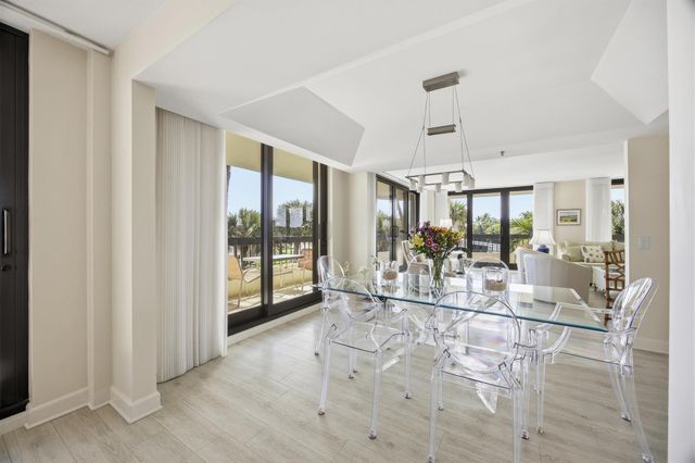 50 Beach Road 203, Tequesta, FL 33469