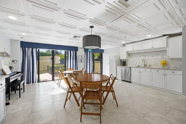 50 Beach Road 203, Tequesta, FL 33469