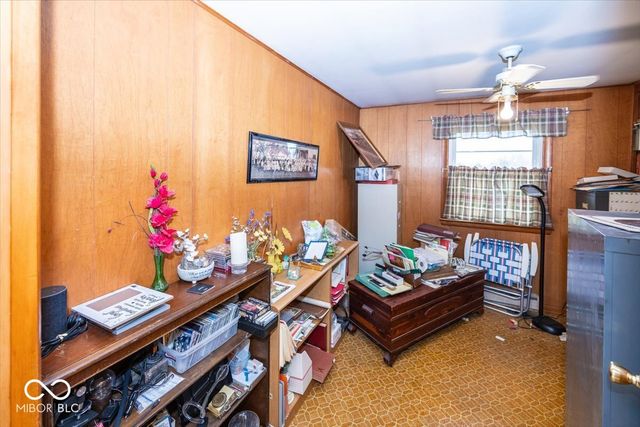 7838 W US Highway 52, New Palestine, IN 46163