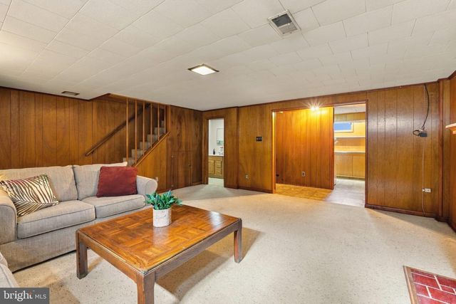 8138 PLEASANT PLAINS RD, Baltimore, MD 21286