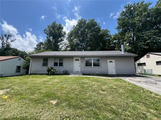 2402 N Liberty Street, Independence, MO 64050