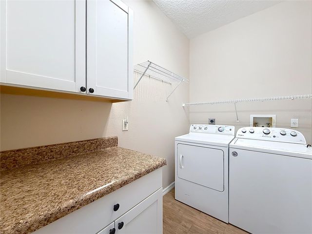 507 DOWLING CIRCLE, Lady Lake, FL 32159