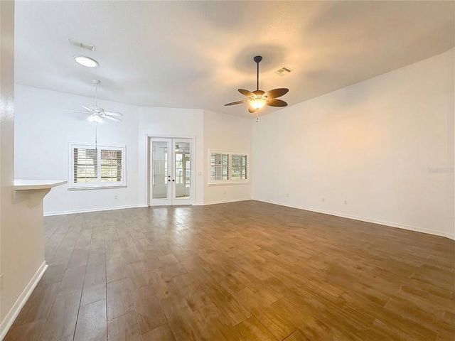 507 DOWLING CIRCLE, Lady Lake, FL 32159