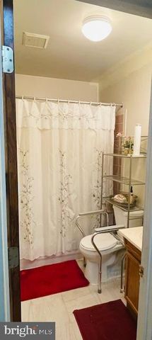 901 NOVA AVE, Capitol Heights, MD 20743