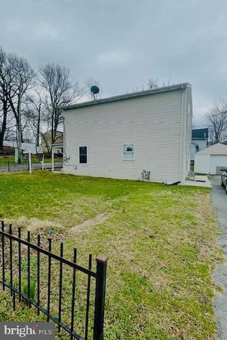 901 NOVA AVE, Capitol Heights, MD 20743