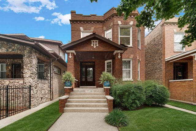 5228 W Quincy Street W, Chicago, IL 60644