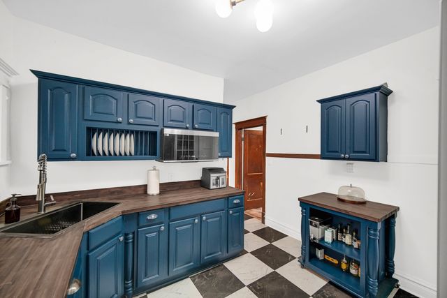 5228 W Quincy Street W, Chicago, IL 60644