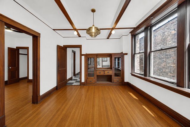 5228 W Quincy Street W, Chicago, IL 60644