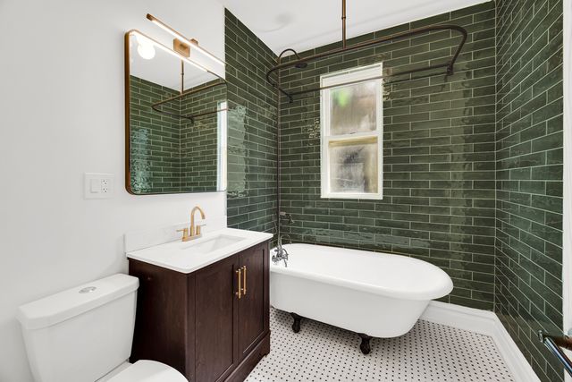 5228 W Quincy Street W, Chicago, IL 60644