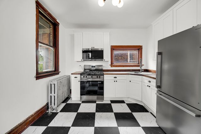 5228 W Quincy Street W, Chicago, IL 60644