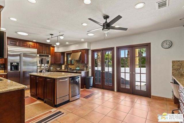 1955 S Yucca Place, Palm Springs, CA 92264