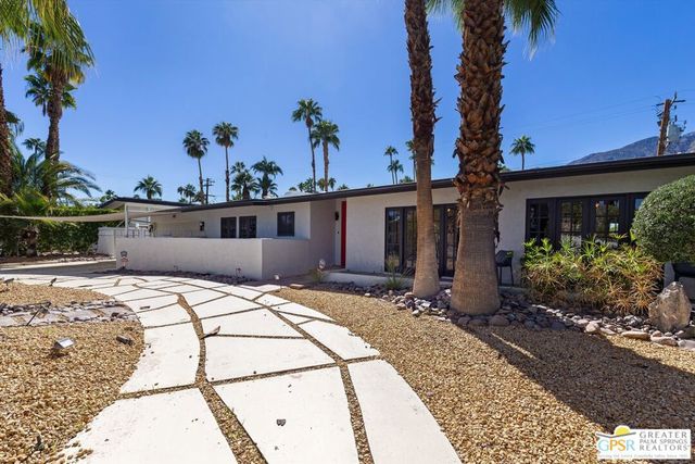 1955 S Yucca Place, Palm Springs, CA 92264