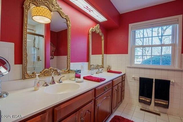 1075 Merry Lane Lane, Van Wert, OH 45891