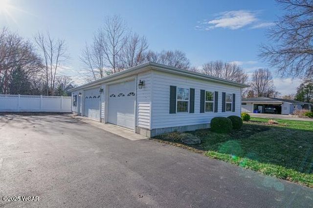 1075 Merry Lane Lane, Van Wert, OH 45891