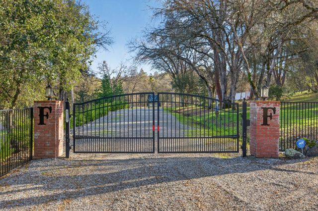 5117 Cutty Sark Ln, Shingle Springs, CA 95682