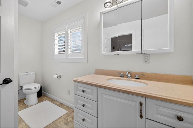 5117 Cutty Sark Ln, Shingle Springs, CA 95682