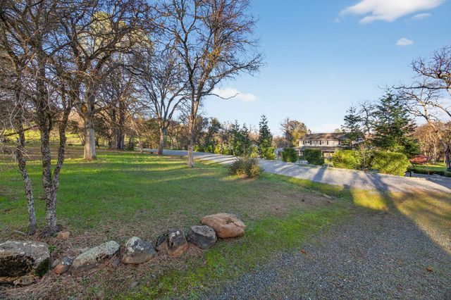 5117 Cutty Sark Ln, Shingle Springs, CA 95682