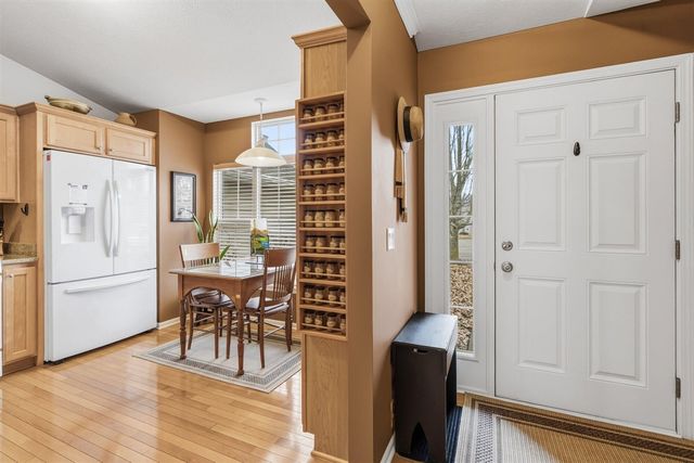 1362 Tanager Lane, Kalamazoo, MI 49009