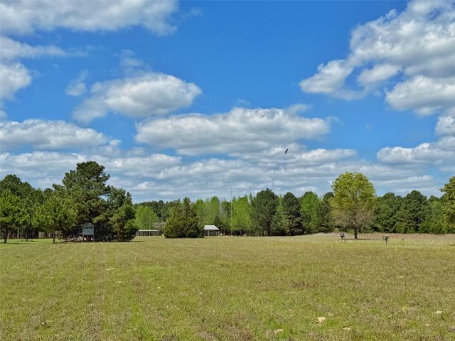 11986 Cr 112, Centerville, TX 75833