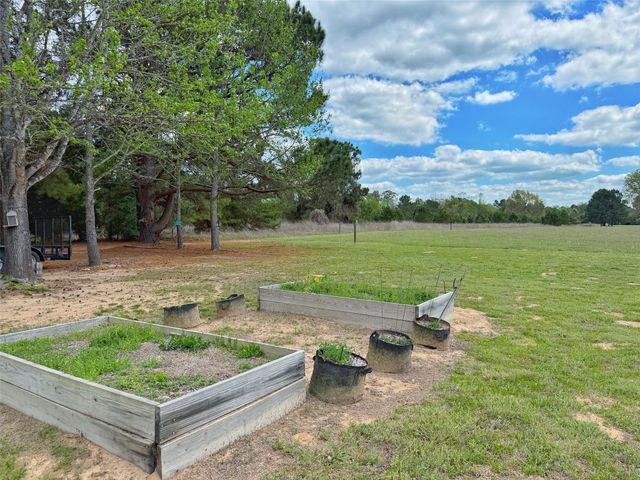 11986 Cr 112, Centerville, TX 75833
