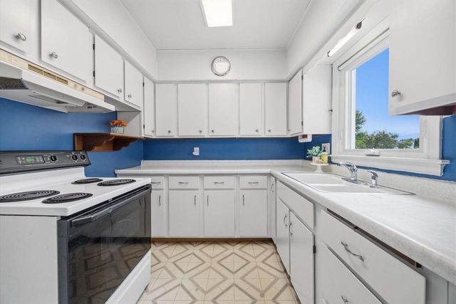 4018 E Rotamer Road, Janesville, WI 53546