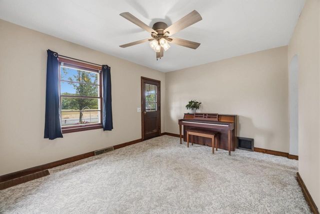 4018 E Rotamer Road, Janesville, WI 53546