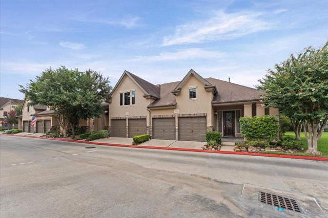 2906 Royal Oaks Green, Houston, TX 77082