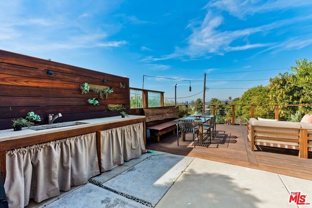 1815 Park Drive, Los Angeles, CA 90026