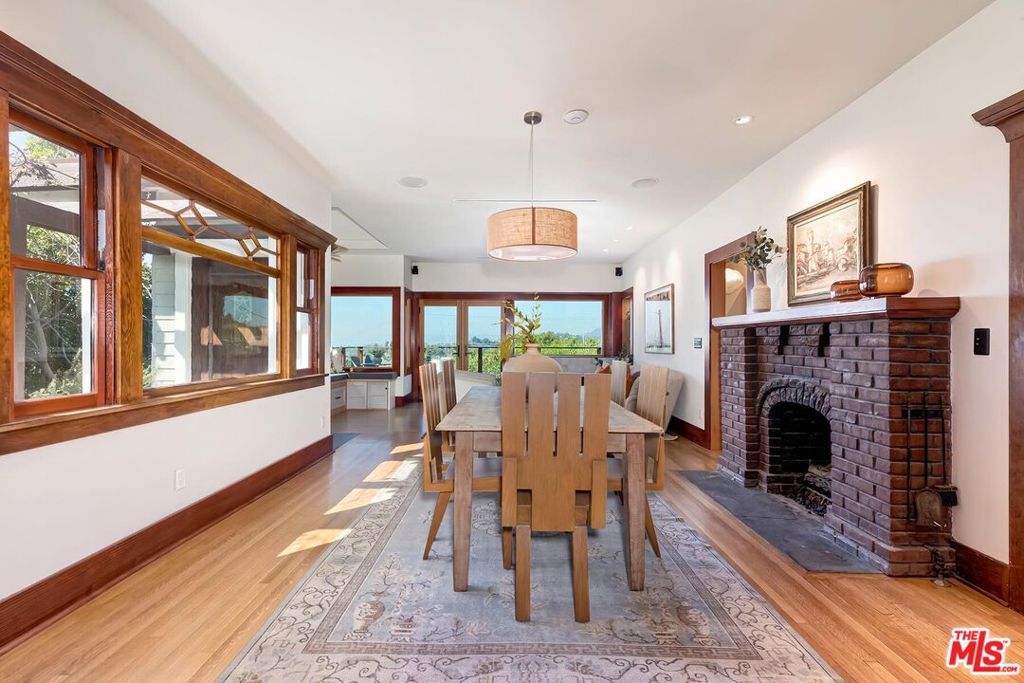 Image 16 of property listing at 1815 Park Drive, Los Angeles, CA 90026