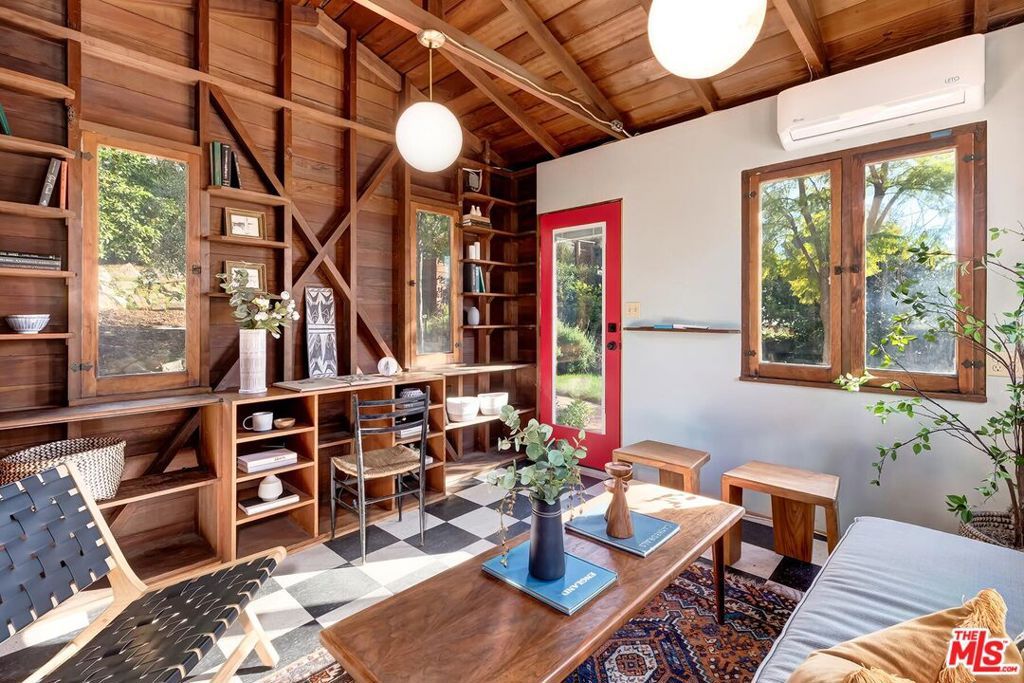 Image 40 of property listing at 1815 Park Drive, Los Angeles, CA 90026