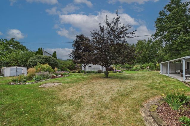 6720 W 175th Avenue, Eden Prairie, MN 55346