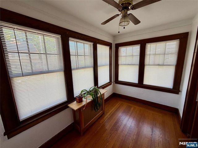 27 Roosevelt Avenue, Dumont, NJ 07628