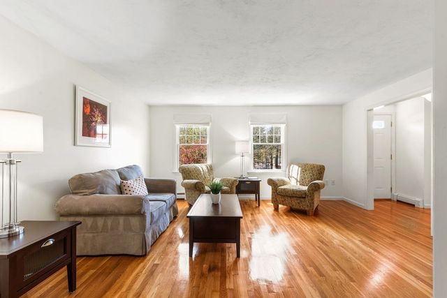 30 Jacob Dr, Mansfield, MA 02048