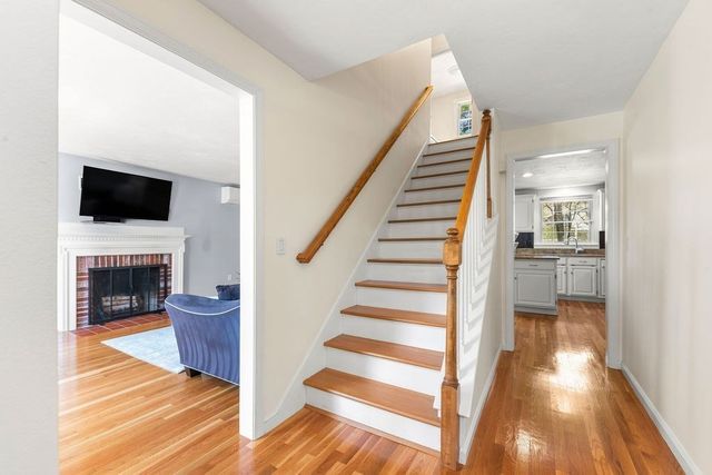 30 Jacob Dr, Mansfield, MA 02048