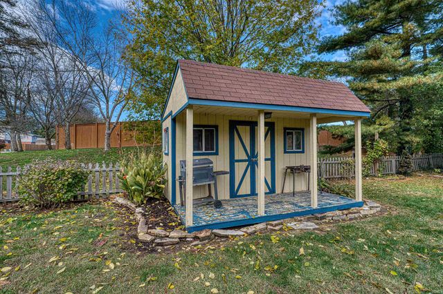 345 WILSON Square, Evansville, IN 47715