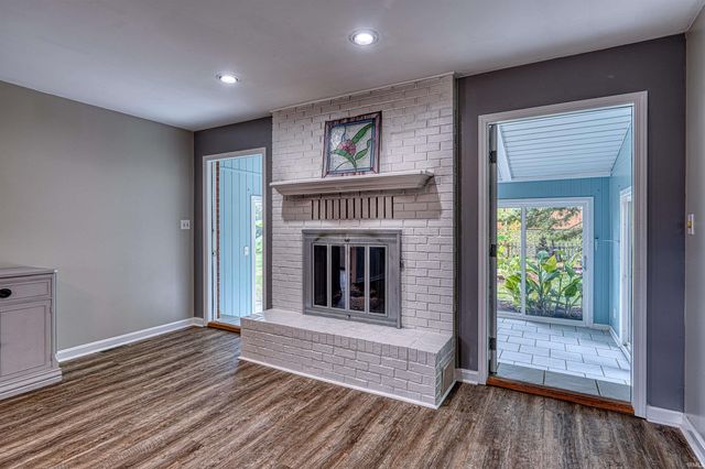 345 WILSON Square, Evansville, IN 47715