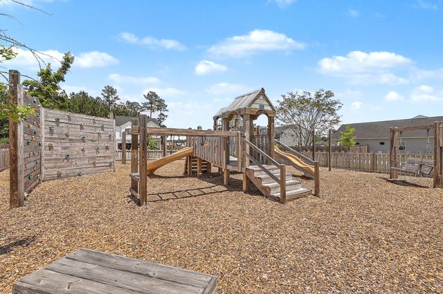 324 Gothenburg Trail, Summerville, SC 29486
