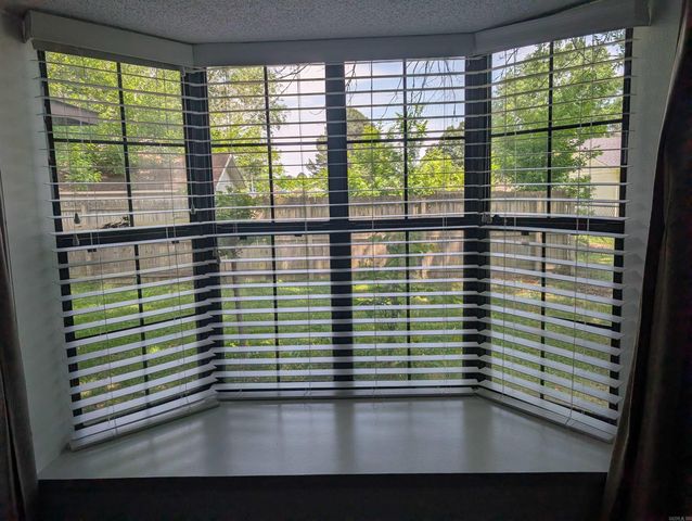 680 E German Lane, Conway, AR 72032