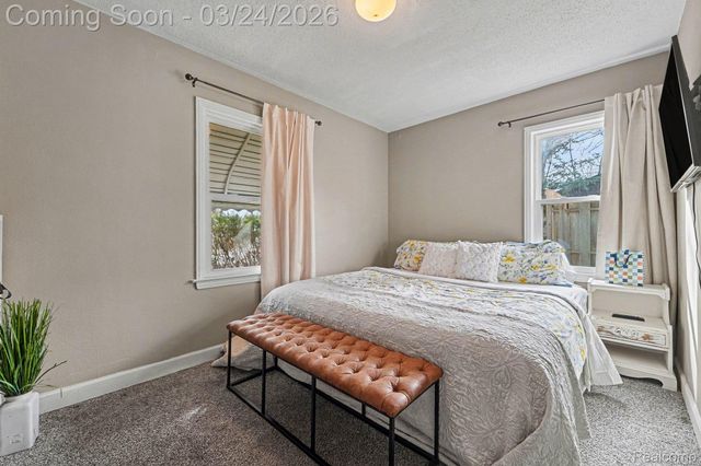 20620 Westhampton Avenue, Southfield, MI 48075