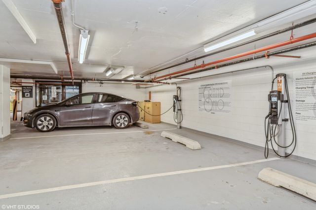 211 E Ohio Street 1022, Chicago, IL 60611