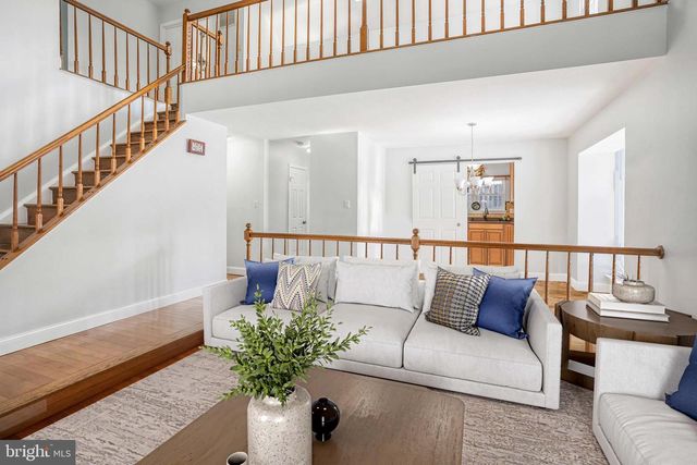 8217 BAYBERRY RIDGE RD, Fairfax Station, VA 22039