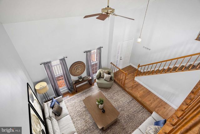 8217 BAYBERRY RIDGE RD, Fairfax Station, VA 22039