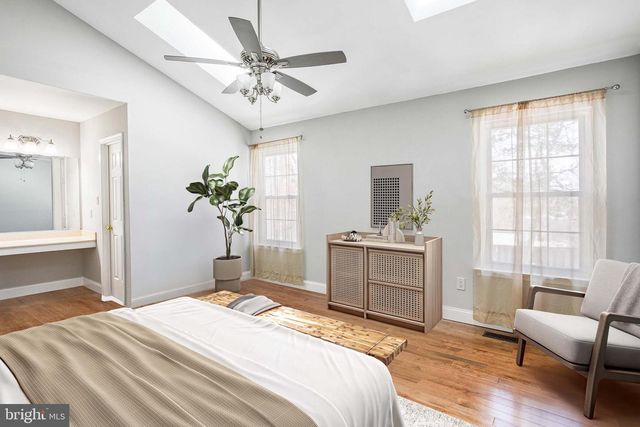 8217 BAYBERRY RIDGE RD, Fairfax Station, VA 22039