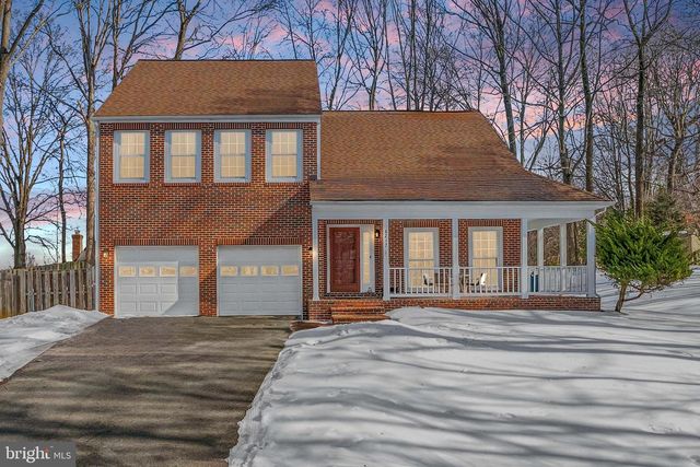 8217 BAYBERRY RIDGE RD, Fairfax Station, VA 22039