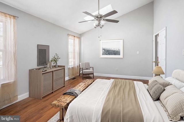 8217 BAYBERRY RIDGE RD, Fairfax Station, VA 22039