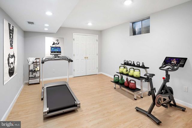 8217 BAYBERRY RIDGE RD, Fairfax Station, VA 22039