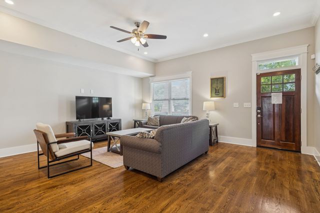 1413B Meridian St, Nashville, TN 37207