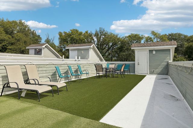 1413B Meridian St, Nashville, TN 37207