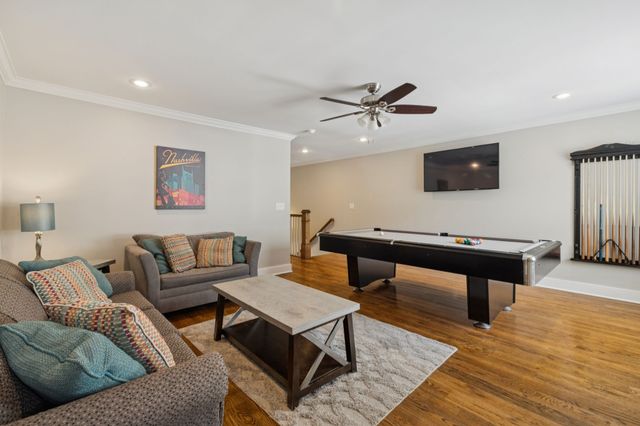 1413B Meridian St, Nashville, TN 37207