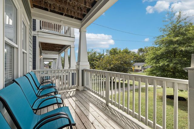 1413B Meridian St, Nashville, TN 37207
